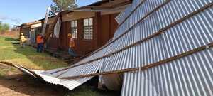 Inician reconstrucción de escuela afectada por temporal en Encarnación