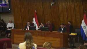 Latorre habla de otros mecanismos para que titular de IPS responda inquietudes