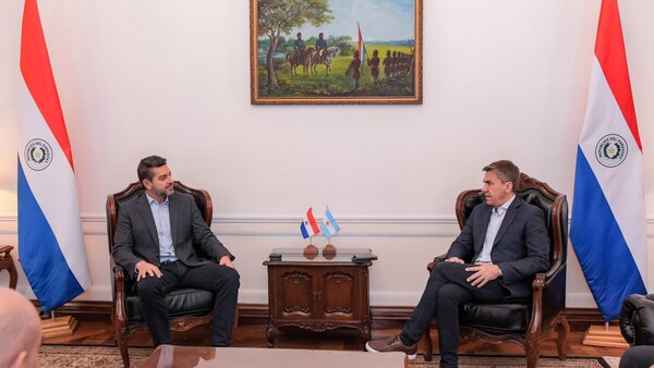 Alliana se reunió con gobernador argentino para avanzar en el nuevo puente Pilar - Puerto Cano