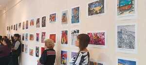 Encarnación acoge muestra “Niños de la Guerra” con impactantes relatos de Ucrania