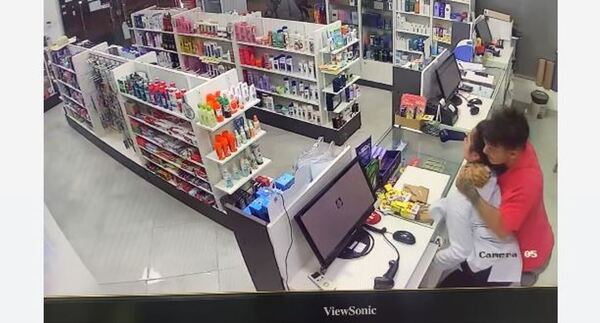 Violento asalto en Luque: Delincuente agredió a mujer trabajadora y se llevó Gs 450.000