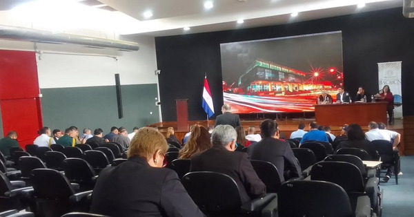 Popular / Senado: Articulan acciones para frenar el contrabando