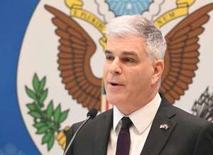 Exembajador Ostfield: “Es muy difícil comprender por qué EE.UU. levantaría las sanciones a Cartes” - Mundo - ABC Color