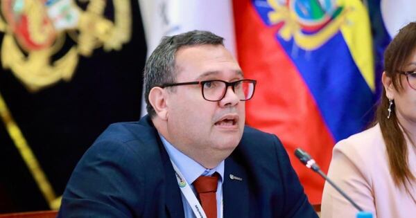 La Nación / Legisladores latinoamericanos debatieron sobre la democracia en EE. UU.