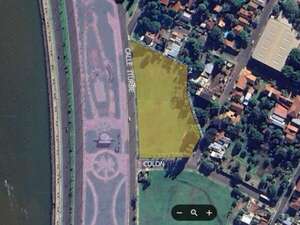 Encarnación: concejal denuncia intención de privatización de terrenos municipales recuperados en la costanera - Política - ABC Color