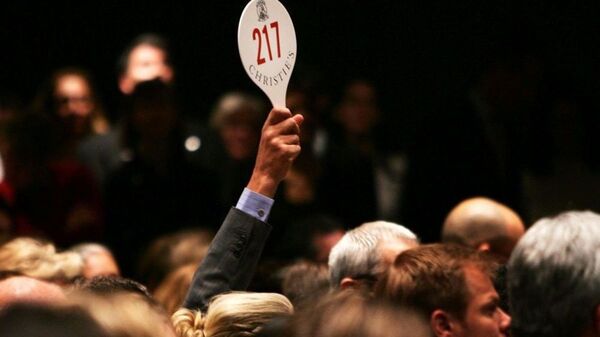 Anuncian subasta pública de vehículos dados de baja del INDERT en Asunción