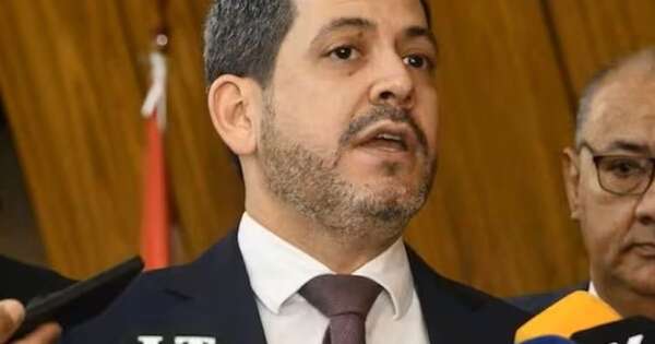 La Nación / Latorre señala necesidad de “reforma estructural” del IPS