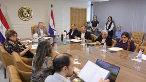 Comisión notifica a entidades de ajustar descuentos por pagarés