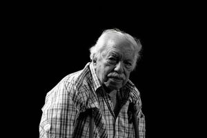 Homenaje a Hermann Guggiari en el Bosque de los Artistas