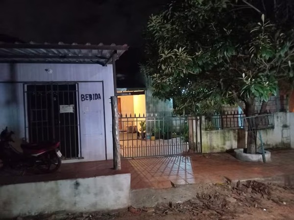 Atacan a tiros una vivienda en Limpio
