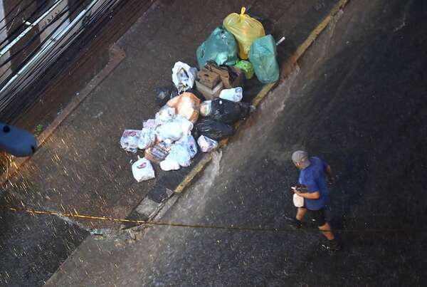 Basuras y raudales en Asunción: Bello propone endurecer sanciones por vertederos clandestinos - Nacionales - ABC Color