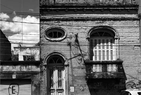 Muestra “El delicado susurro del silencio” será inaugurada en la Manzana de la Rivera - Cultura - ABC Color