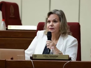 Lilian Samaniego propone reforma para jubilación universal