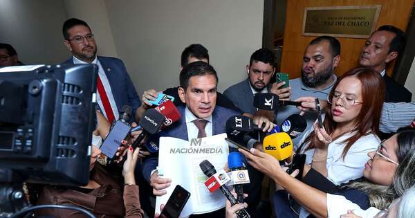 La Nación / MUVH podría rescindir contrato con Vera por incumplir residencia en departamento