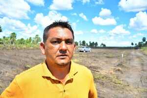 INDERT se compromete a instalar mesa de trabajo para avanzar en titulación de tierras en Carmelo Peralta