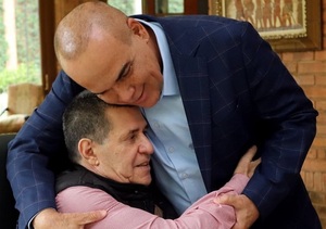 «Bachi» habla de «recuperación extraordinaria de Horacio Cartes»