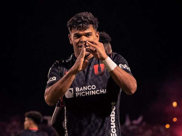 Video: El gol de Rodney Redes en la victoria 2-0 de Liga de Quito - Fútbol Internacional - ABC Color