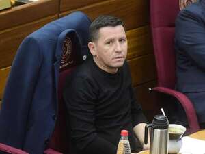 Caso MUVH: cartistas salvan otra vez a “Chaqueñito” de la pérdida de investidura - Política - ABC Color