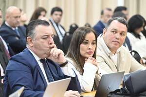 MP ratifica pedido de juicio por “mafia de pagarés” para jueza de Paz y otros - Nacionales - ABC Color