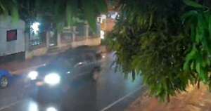 La Nación / Buscan al conductor que arrolló a un niño y lo dejó gravemente herido en Lambaré