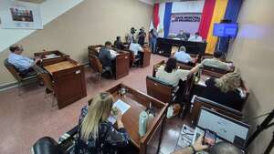 Encarnación: Junta Municipal frena pretensión de Yd de ceder terrenos recuperados en la Costanera a una empresa privada - Política - ABC Color