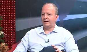 Gobierno mira las reservas de empresas y no descarta aplicarles impuestos - Economía - ABC Color