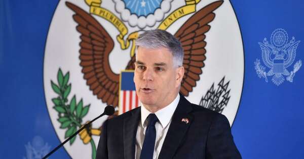 Diario HOY | “El peor embajador que ha pisado el suelo paraguayo”: destrozan a Marc Ostfield