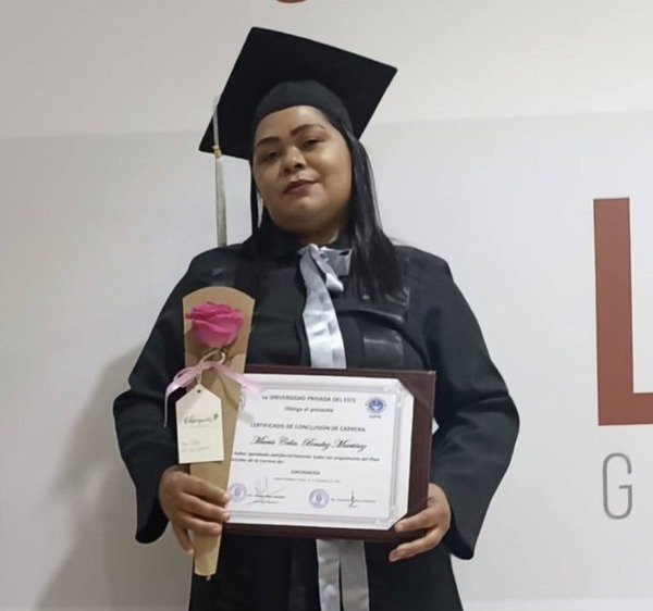 Joven indígena culmina carrera de enfermería con apoyo del INDI - ADN Digital