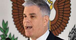 La Nación / Clarín reveló informe que evidencia la clara injerencia de Ostfield en asuntos internos de Paraguay