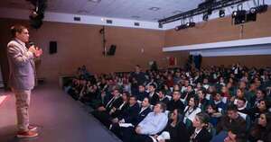 La Nación / Centenares de paraguayos en el exterior iniciaron trámites