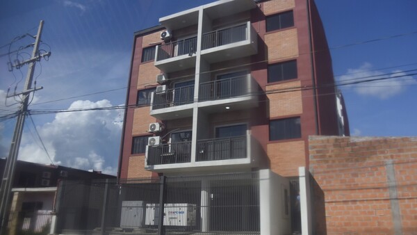 Según vecinos, Vera estuvo solo 4 meses