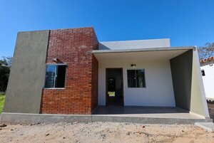 En total 880 paraguayos residentes en el exterior postularon para tener casa propia