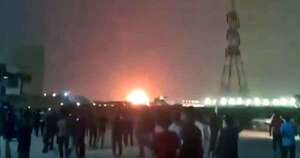 La Nación / Catar contiene incendios en planta gasífera tras ataque iraní
