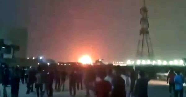 La Nación / Catar contiene incendios en planta gasífera tras ataque iraní