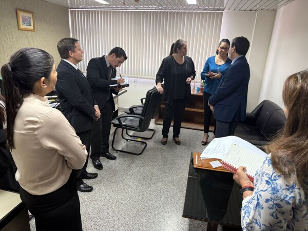 Presidente de la Corte revisa las condiciones de juzgados de garantías - Judiciales.net