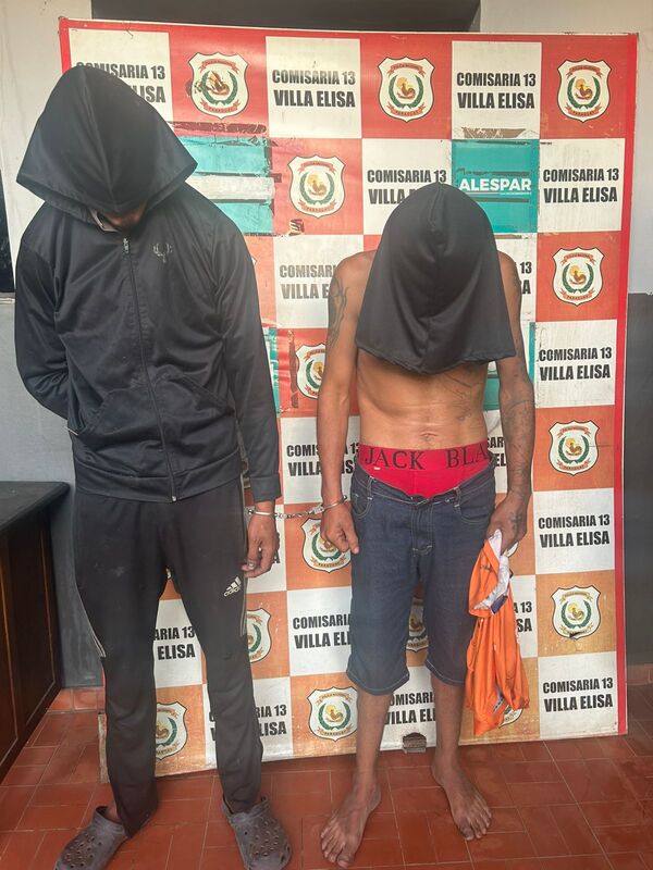 Popular / Detienen a dos asaltantes y recuperaron celular de un trabajador