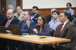 Juez suspendida niega irregularidades en causa por presunto esquema de pagarés - PDS RADIO Y TV