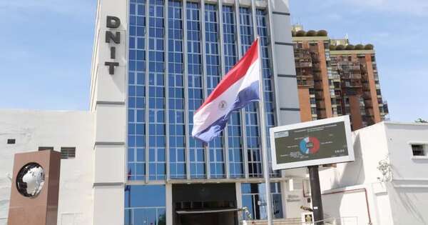 La Nación / Menos ingresos en el fisco se deben a la caída de impuestos aduaneros, explica DNIT