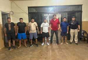 Trasladan a la Penitenciaría de Misiones a seis procesados por el robo al Banco Sudameris