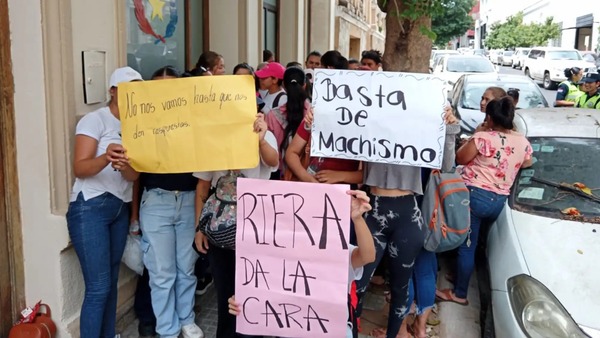 Rechazan amparo de aspirantes a Policía que denunciaron cupos discriminatorios - ADN Digital