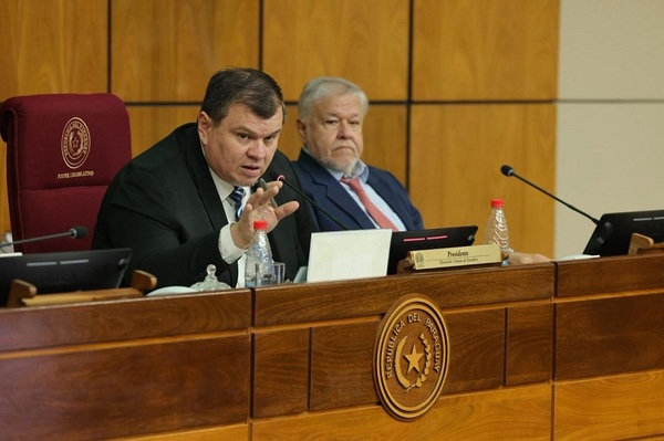 IPS bajo la lupa: Contraloría detecta médicos con registros vencidos y pagos irregulares por miles de millones