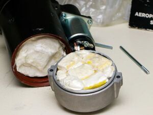 Envío mecánico, droga oculta: caen casi 2 kilos de cocaína en el Aeropuerto Internacional Silvio Pettirossi