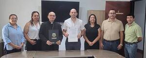 FIRMAN CONVENIO PARA MEJORAS EN ESCUELA PARROQUIAL DE CAMBYRETÁ