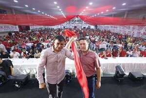 Pese a múltiples denuncias intendente cartista sigue sin ser investigado  - Política - ABC Color