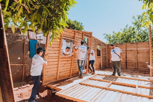 TECHO Paraguay invita a jóvenes a construir 134 viviendas junto a familias en situación de pobreza