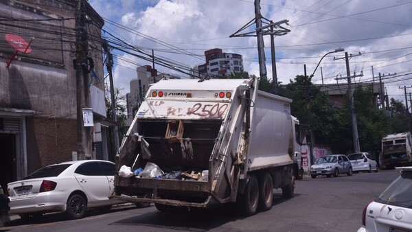 Compra de camiones: Intervención y crisis se usaron como excusas para que Luis Bello evadiera a la Junta