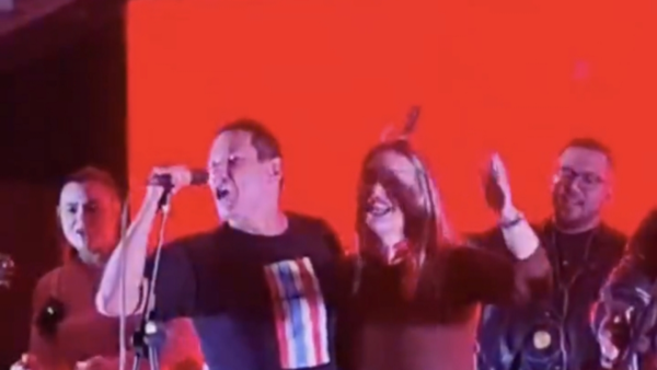 El JEM de oficio investiga a fiscal que cantó polca colorada y liberó a feminicida