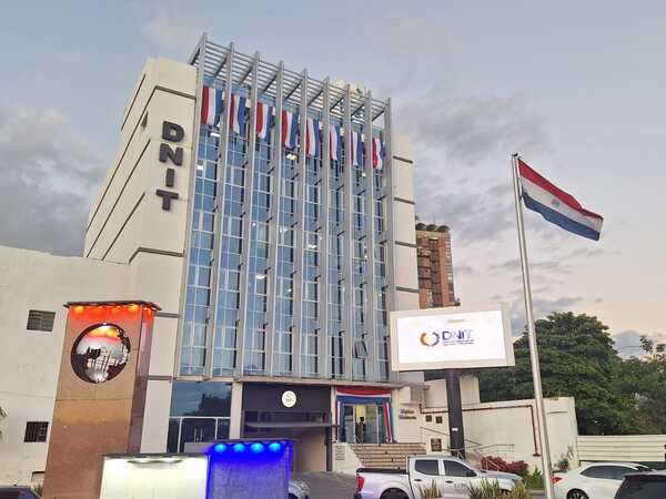 Gobierno “desesperado” quiere poner mano en reservas facultativas de empresas - 5Días