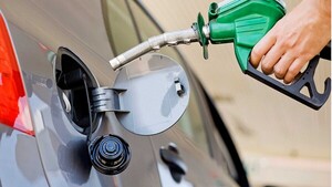 Emblemas privados suben combustibles por segunda vez en el mes