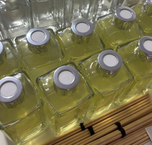 Aroma a crecimiento: mipyme esteña transforma fragancias en oportunidades - 5Días